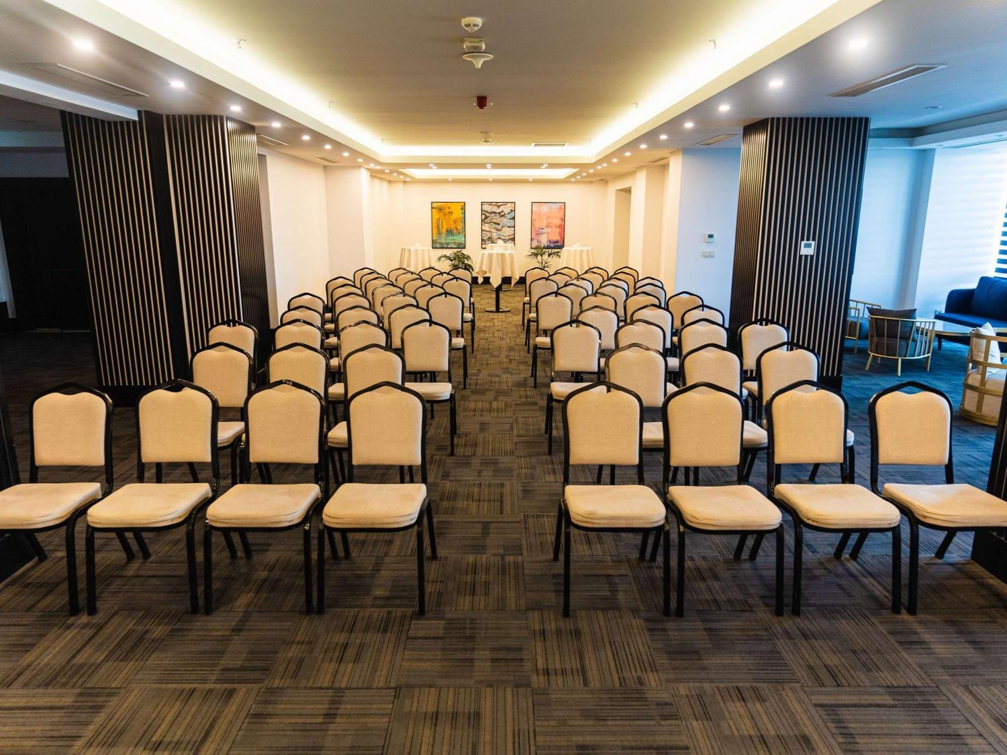 Mercure Baku City 外观 照片