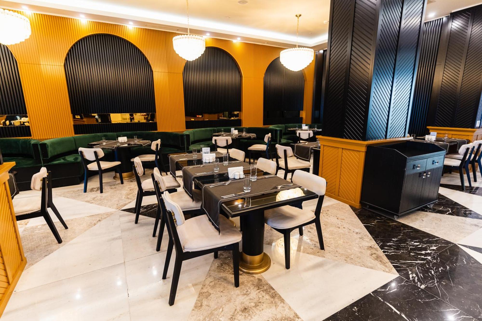 Mercure Baku City 外观 照片